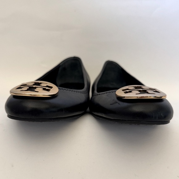 Tory Burch Reva Ballet-Mestico Flat Shoes, Black with Gold Logo, Size 7 - Picture 4 of 8